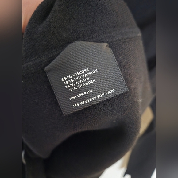 CARLISLE black knit long sleeve collared cardigan with one button | small - Picture 3 of 5